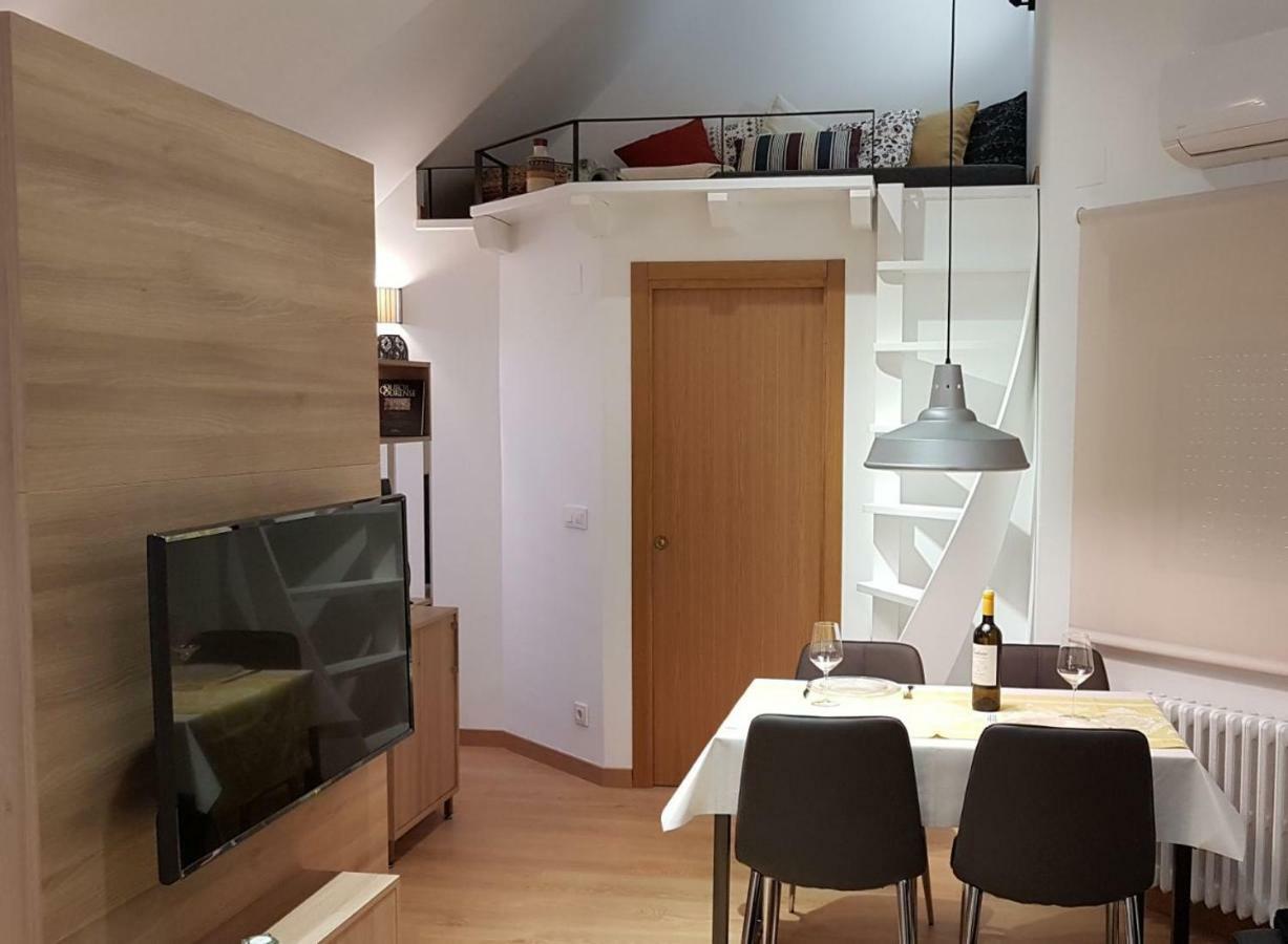 Estudio Atico Con Altillo 奥伦塞 外观 照片